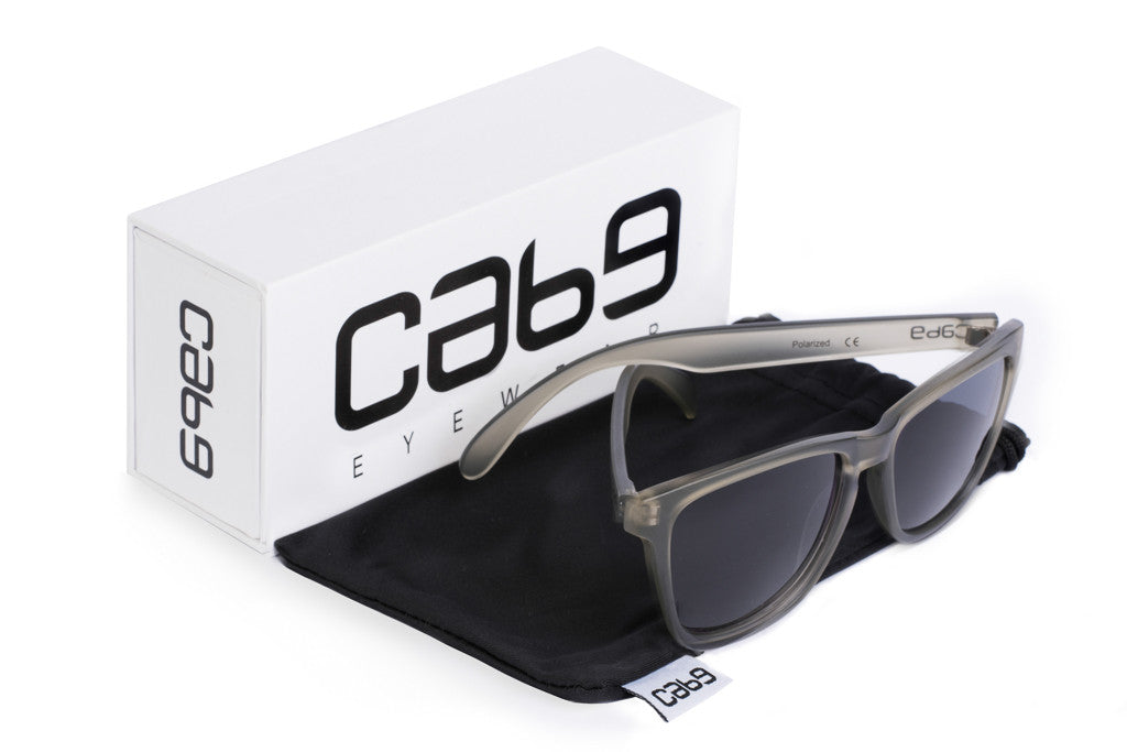 cab9-eyewear-smoke-grey-with-case